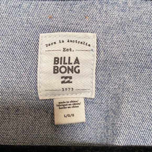 Billabong cropped jean jacket - Picture 2 of 4